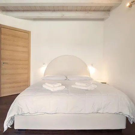 Nyaraló Ca Bosca - Fine Living Torri del Benaco